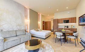 Novallure Villa Margaretha - Short Stay Apartments